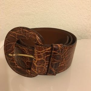 Beautiful brown women’s belt.